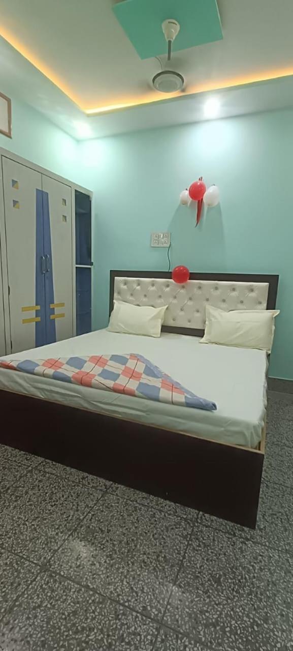 Shiv Kashi Paying Guest House Varanasi Esterno foto